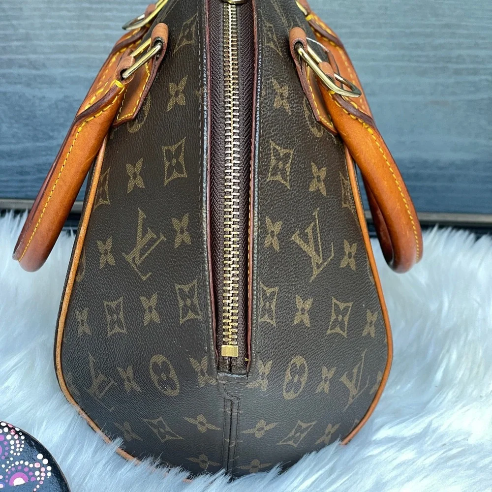 Louis Vuitton Ellipse Monogram  size PM Shoulder Bag - Picture 8 of 17